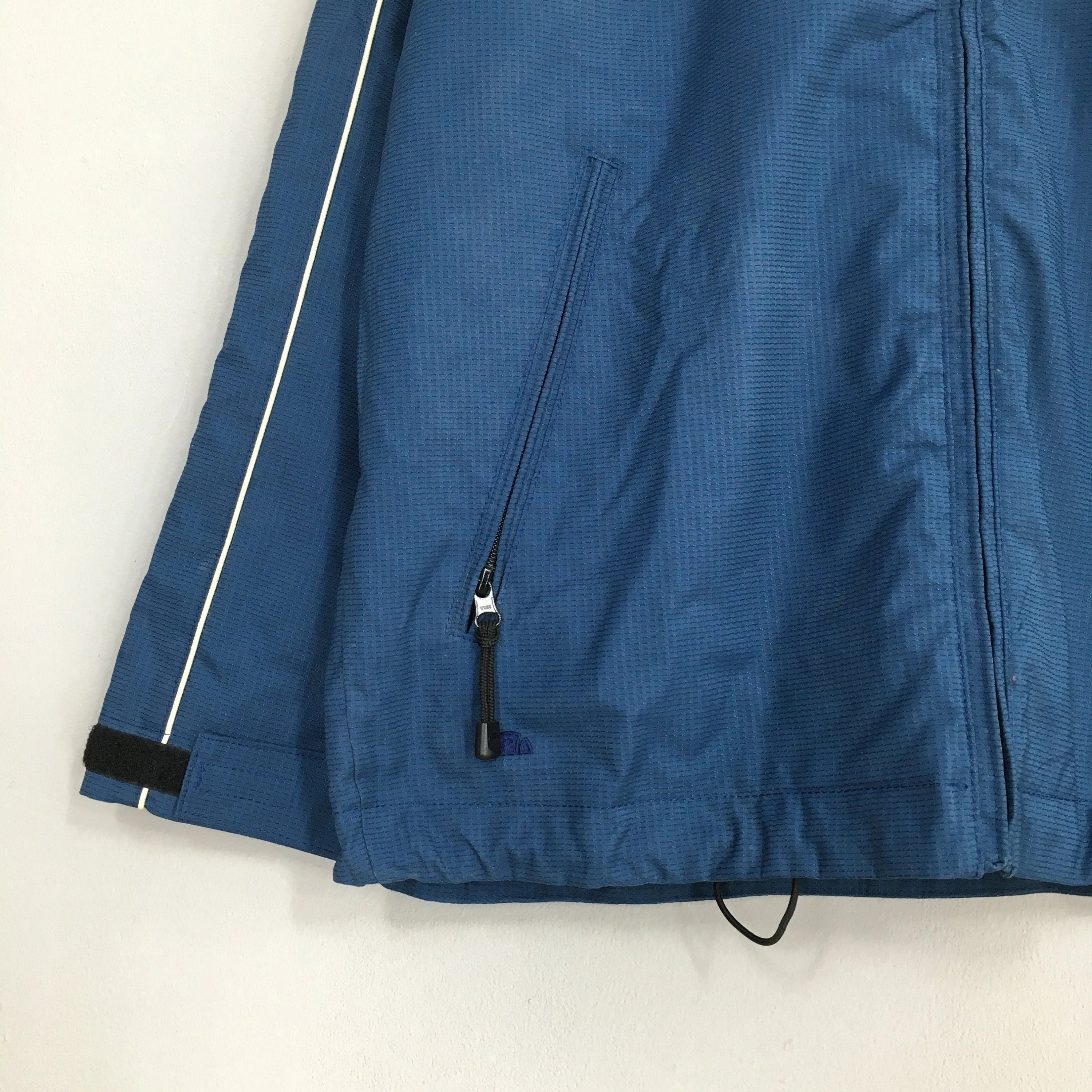 Ellesse Winter Ski Wear Hooded Jacket Large