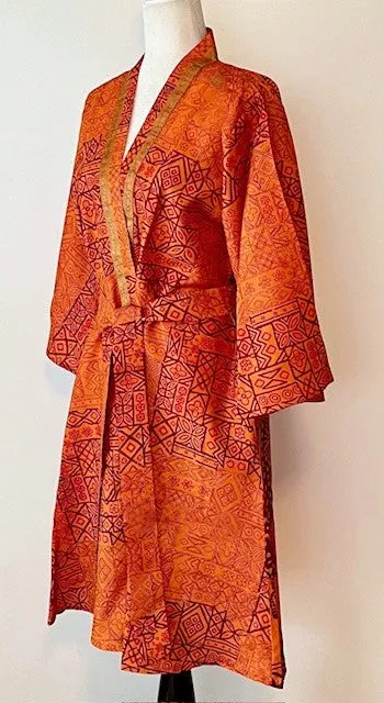 Exceptional Print In Our Cape Sleeve Silk Kimono Duster Dress (Orange)