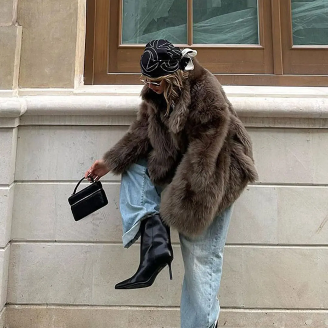 Short fur coat